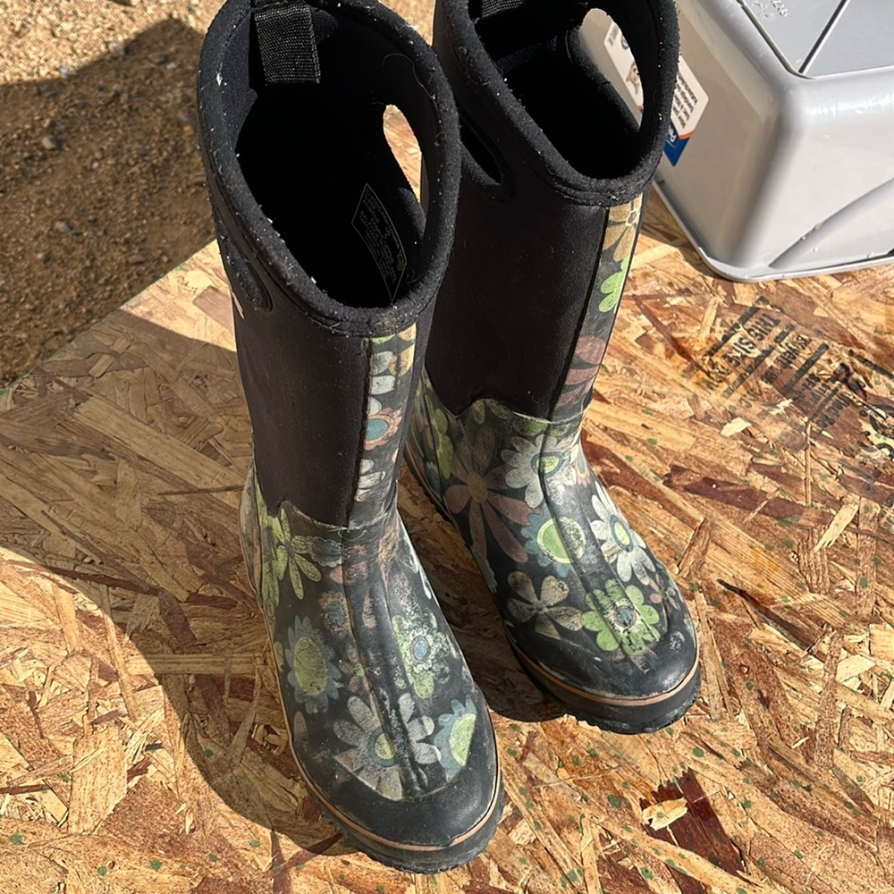 Women’s Bogs